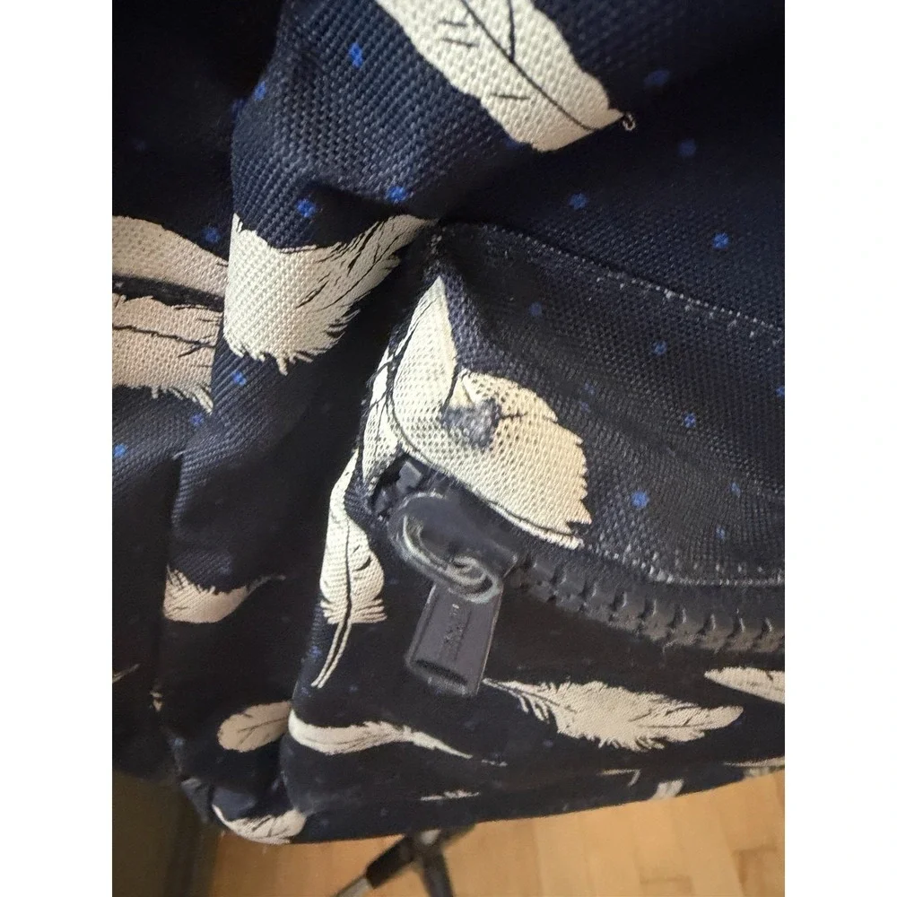 Herschel Supply Co. very good
